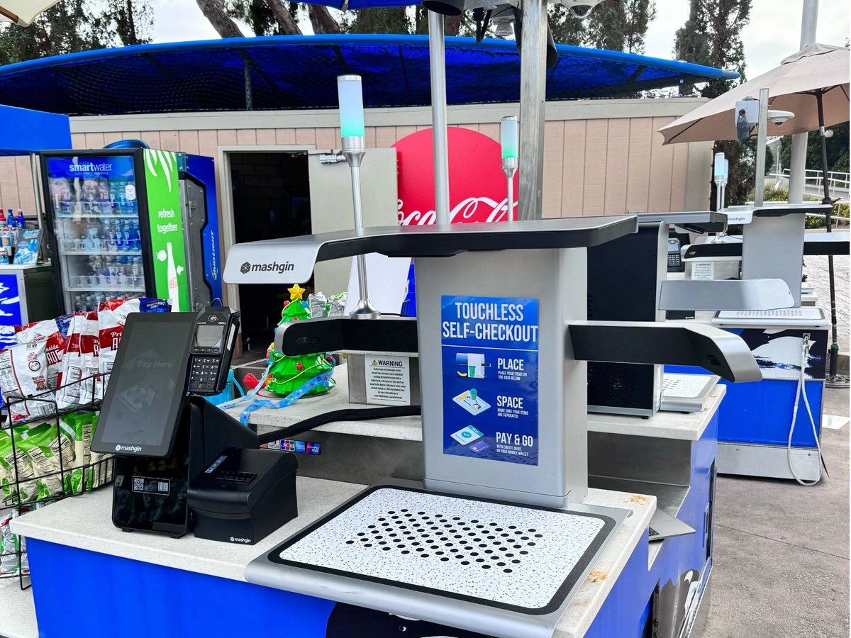 A pair of back-to-back Mashgin kiosks at SeaWorld